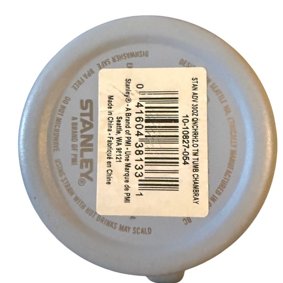 Stanley 30 oz Quencher H2.0 Tumbler Chambray Powder Coat with Straw Handle - Picture 4 of 5